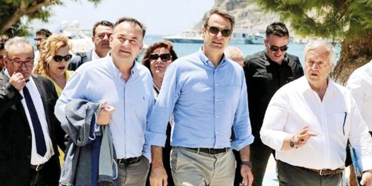 ABD ve AB’den Yunan tezlerine dayanak bulunca komşu soluğu adalarda aldı