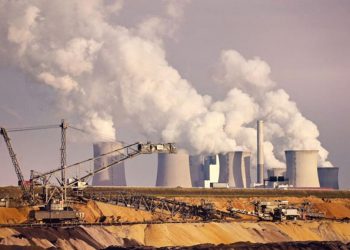 Alman Yeşiller’den mecburî U dönüşü: Kömürden çıkış öbür bahara