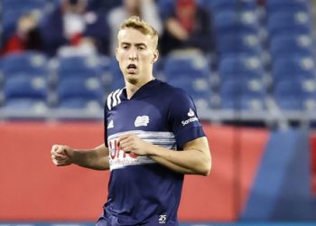 Beşiktaş’ın gündemindeydi! Adam Buksa’nın yeni adresi…