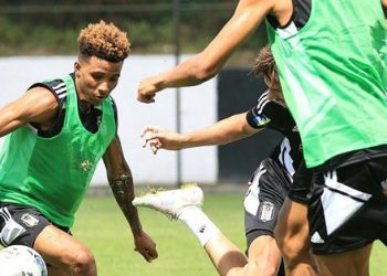 Beşiktaş’ta yeni dönem hazırlıkları sürüyor