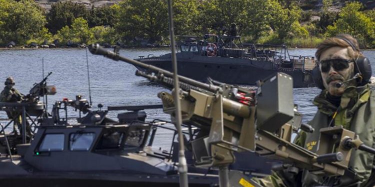 Dünya bu imgeleri konuşuyor… İsveç ve ABD askerlerinden dikkat çeken tatbikat!