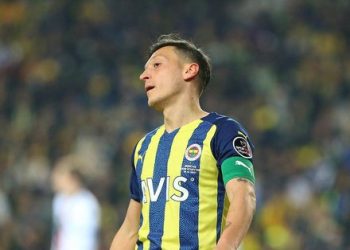 FENERBAHÇE HABERLERİ: Mesut Özil’in menajerinden flaş açıklama!