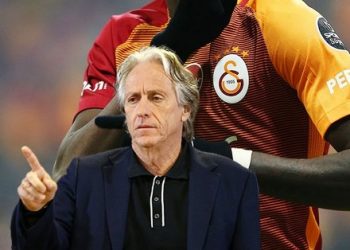 FENERBAHÇE TRANSFER HABERLERİ: Jorge Jesus eski Galatasaraylı yıldızı listesine aldı!