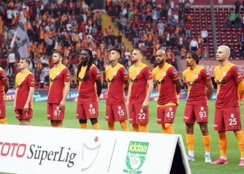 GALATASARAY HABERERİ: Patrick van Aanholt’tan dikkat çeken Fatih Terim açıklaması