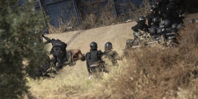 Göçmen akınında facia! Fas’tan İspanya’ya kaçmak isteyen 18 kişi hayatını kaybetti