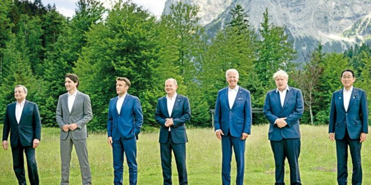 Haftalar sonra saldırdı! G7 başlarken Kiev’e füze