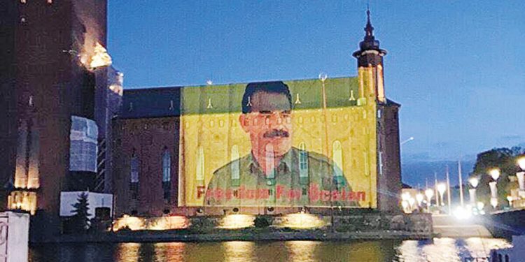 Hürriyet muhabiri o gecenin izini sürdü: Stockholm’de PKK şov yaptı, İsveç ‘Beyaz Geceler’e sığındı