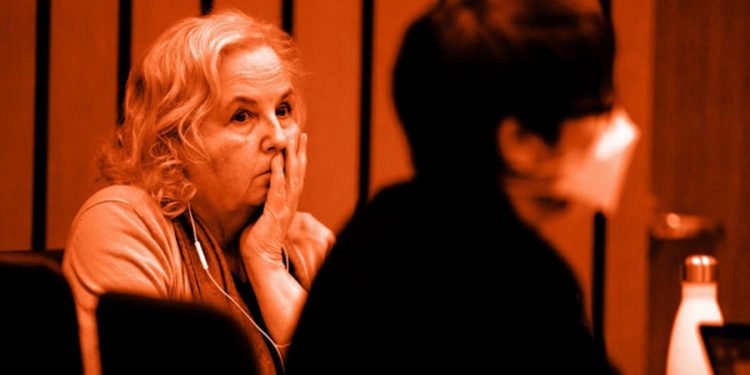 ‘Kocanızı Nasıl Öldürürsünüz’ün müellifi Nancy Crampton Brophy’e müebbet mahpus cezası verildi!