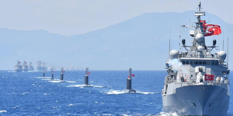 Komşuya soğuk duş… NATO açıklamasına ateş püskürdüler!