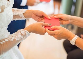 Pişkinliğin böylesi… Çaldığı parayı damada borç verdi!