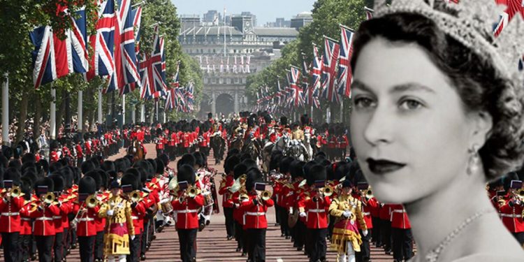 ‘Platin Jübile’ için 16 binden fazla sokak partisi!