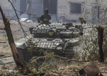 Rus ordusu Severodonetsk’i ‘ele geçirmek üzere’