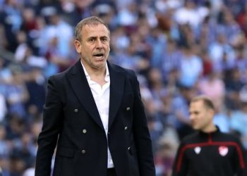 TRABZONSPOR TRANSFER HABERLERİ – Trabzonspor Muhteşem Lig’in yıldız ismini bitiriyor! Abdullah Avcı ikna etti