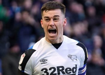 Valerien Ismael Beşiktaş’tan Tom Lawrence’in transferini istedi!