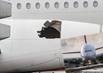 Havada panik! Uçak, 14 saat yan tarafındaki delikle uçtu