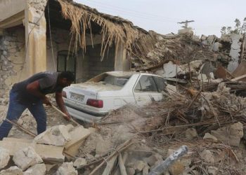 İran’da peş peşe 3 büyük deprem! 5 meyyit, 44 yaralı…