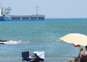 Karasu’daki gemi yoluna devam etti: Kaçak tahıl kriz çıkardı
