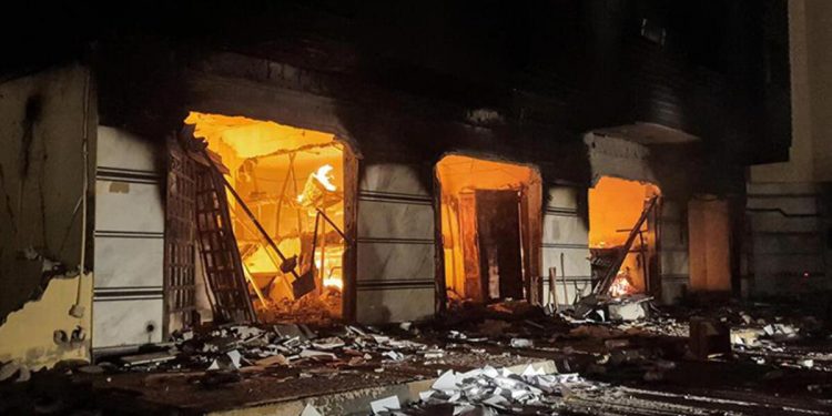 Libya’da Temsilciler Meclisi ateşe verildi