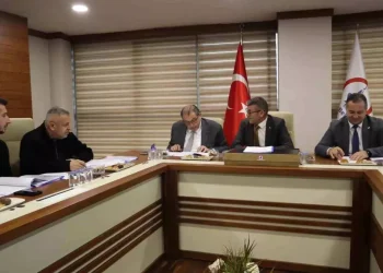 Düzce Belediyesi ve Hizmet İş Sendikası Arasında Toplu İş Sözleşmesi İmzalandı