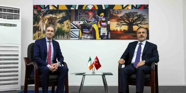 Hakan Fidan, İrlanda Dışişleri Bakanı ile Görüştü