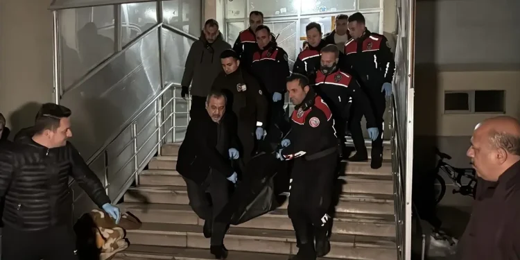 Nişanlıyı Vuran, Sonra İntihar Etti