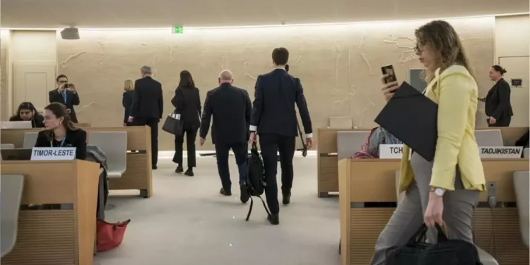 Rusya’nın BM Konseyi’deki konuşması protesto edildi! Salonu terk ettiler