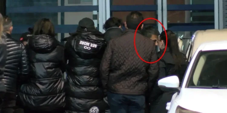 Gözaltına alınan Polat çifti sıhhat denetiminden geçirildi