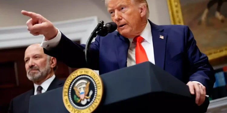 Grönland Başbakanı Egede Ada’nın “satılık olmadığını” yineledi