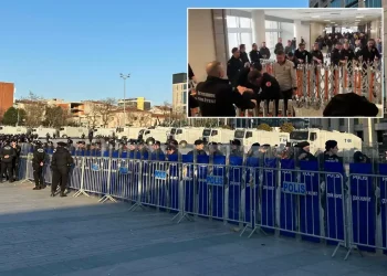 İmamoğlu kararı öncesinde Çağlayan adliyesinde teyakkuz