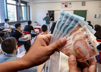 Öğretmenlere Ek Ders Ücreti Düzenlemesi