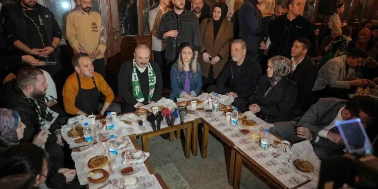 Varank, Bursa’da Klasik Sahurda Buluştu