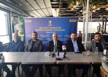 AK Partili Köse: “Karşıyaka Belediyesi için savcıları harekete geçmeye çağırıyorum”