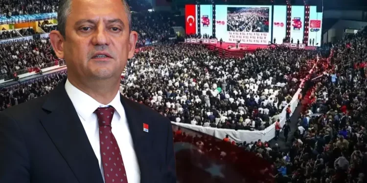 CHP’de kurultay günü! 3 aday başkanlık için yarışacak