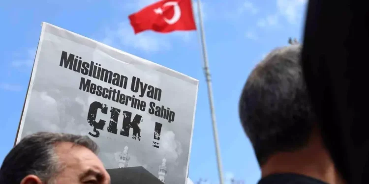 Elazığ’da Gıyabi Cenaze Namazı