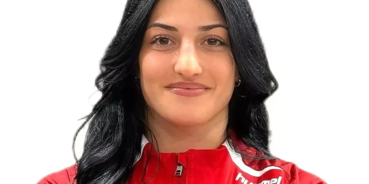 Elvira Kamaloğlu Gümüş Madalya Kazandı