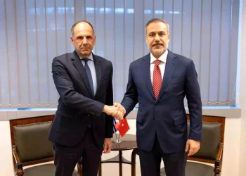 Fidan ve Gerapetritis NATO Tepesinde Görüştü