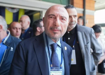 Hakan Bilal Kutlualp Fenerbahçe İçin Olağanüstü Kongre Çağrısı Yaptı