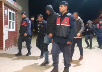 İnegöl’de Uyuşturucu Baskını: 8 Gözaltı