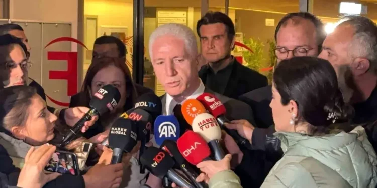 Sırrı Süreyya Başkan Ameliyatta