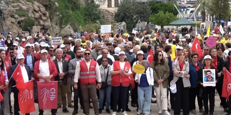 Alanya’da 1 Mayıs Coşkusu