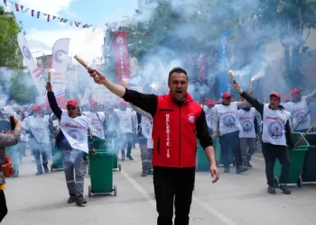 Burdur’da 1 Mayıs Emek ve Dayanışma Günü Kutlandı