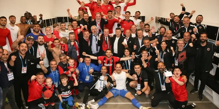 Gençlerbirliği Harika Lig’e Cıkmaya Yaklaştı