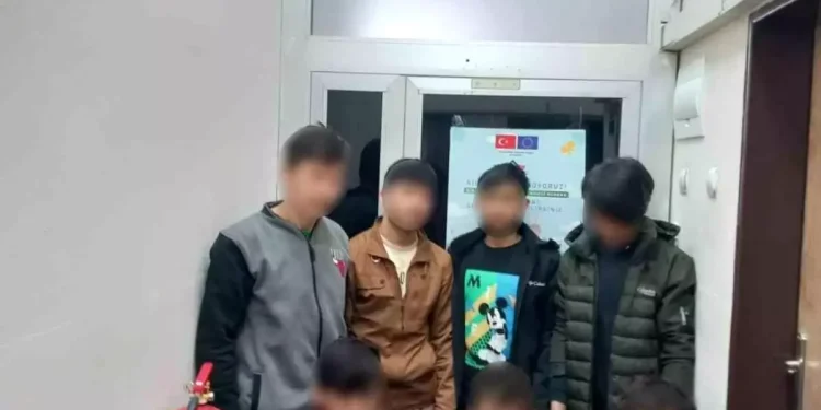 Kars’ta Göçmen Kaçakçılığına Operasyon