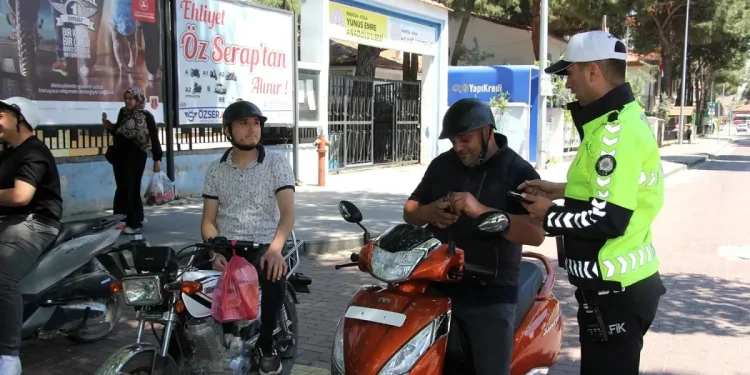 Kula’da Dronlu Trafik Denetimi