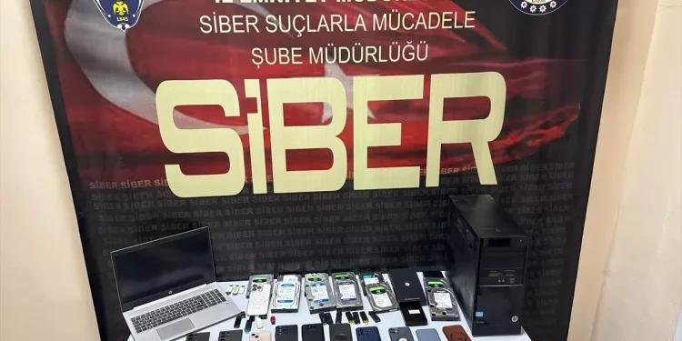Siber Suç Operasyonu: 11 Tutuklama