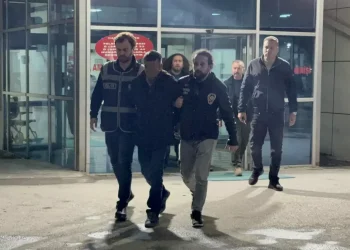 Sivas’taki Kardeş Cinayetinde Şüpheli İfadesiz