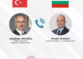 Ulaştırma Bakanı Uraloğlu’dan Uluslararası Görüşmeler