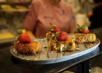 Çikolatalı Kaymaklı Kadayıf Sarma İlgi Görüyor