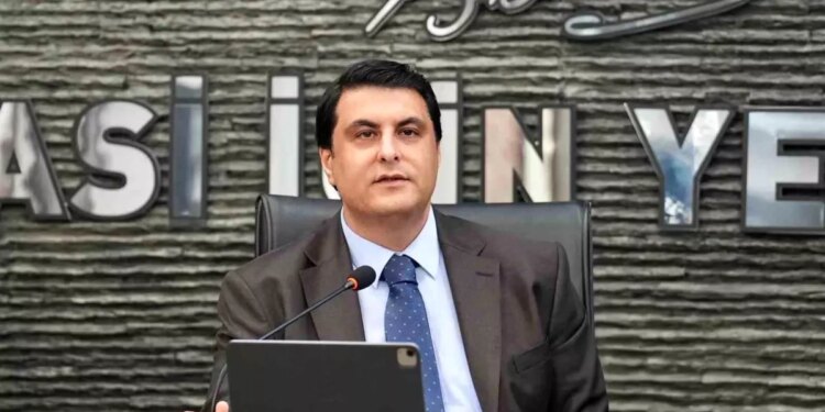 Lider Yılmaz’dan Gazetecilere Kutlama