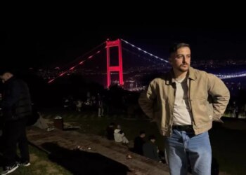 Motosiklet Kazası: Genç Şoför Denize Düştü